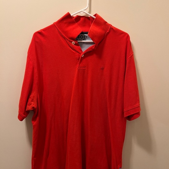 IZOD Men's Red Polo Shirt - Picture 1 of 3